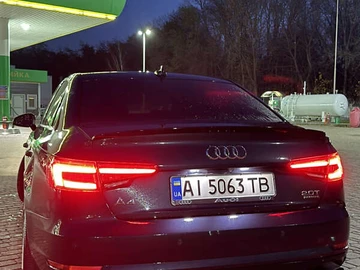 Авто Audi A4 2015 № 8182141