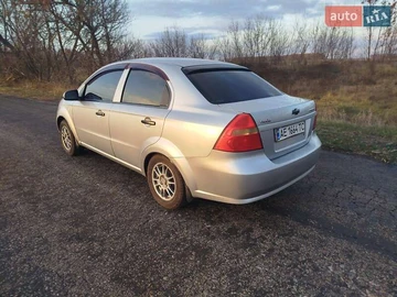Авто Chevrolet Aveo 2008 № 8182411