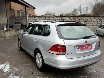 Авто Volkswagen Golf 2009 № 8182560