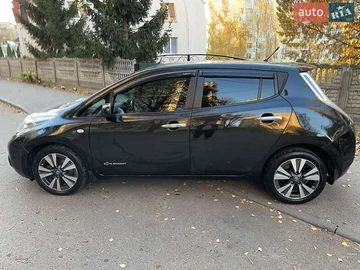 Авто Nissan Leaf 2015 № 8182584