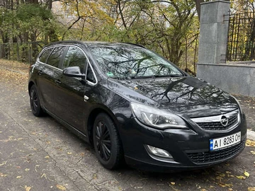 Авто Opel Astra 2012 № 8182675