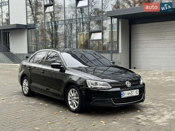 Авто Volkswagen Jetta 2011 № 8182677