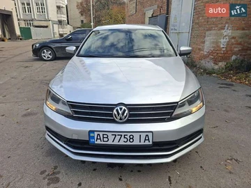 Авто Volkswagen Jetta 2015 № 8182752