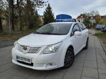 Авто Toyota Avensis 2011 № 8182784
