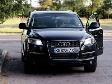 Авто Audi Q7 2007 № 8182785