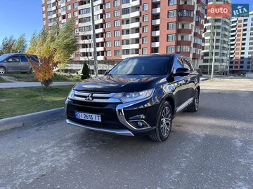 Авто Mitsubishi Outlander 2015 № 8183004