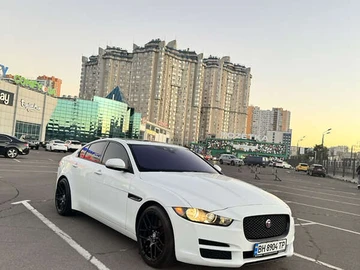 Авто Jaguar Xe 2016 № 8183010