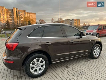 Авто Audi Q5 2012 № 8183064