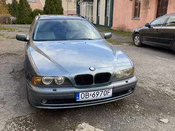 Авто BMW 5 Series 2002 № 8183234