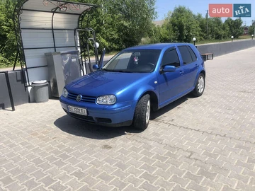 Авто Volkswagen Golf 2000 № 8183235