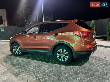 Авто Hyundai Santa Fe 2014 № 8183297