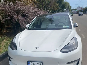 Авто Tesla Model 3 2021 № 8183308
