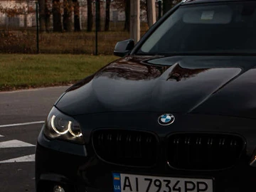 Авто BMW 5 Series 2012 № 8183373