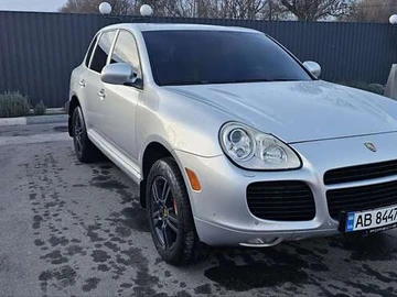 Авто Porsche Cayenne 2006 № 8183451