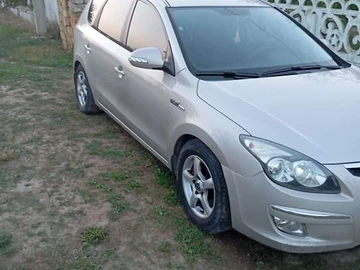 Авто Hyundai I30 2009 № 8183455