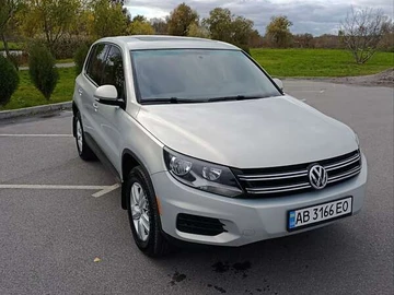 Авто Volkswagen Tiguan 2012 № 8183534