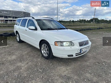 Авто Volvo V70 2007 № 8183587