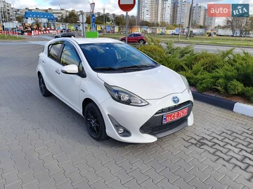 Авто Toyota Aqua 2018 № 8183631