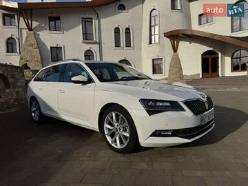 Авто Skoda Superb 2015 № 8183635