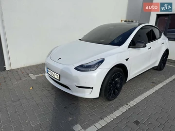 Авто Tesla Model Y 2022 № 8183653