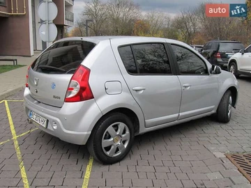 Авто Dacia Sandero 2009 № 8183675