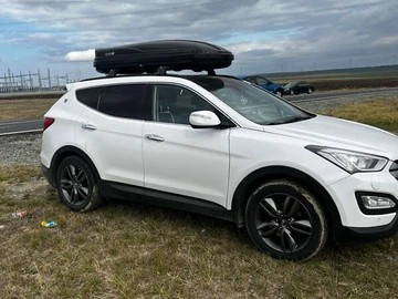 Авто Hyundai Santa Fe 2013 № 8183901