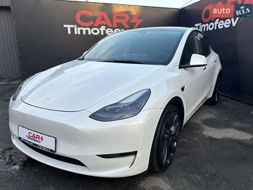 Авто Tesla Model Y 2023 № 8183930