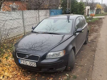 Авто Volvo V50 2006 № 8183960