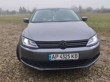 Авто Volkswagen Jetta 2011 № 8184172