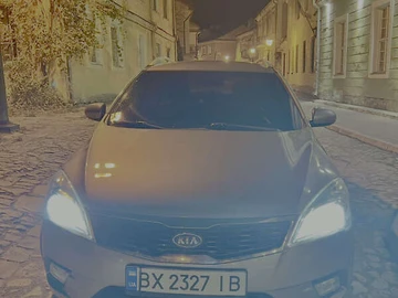 Авто KIA Ceed 2010 № 8184175