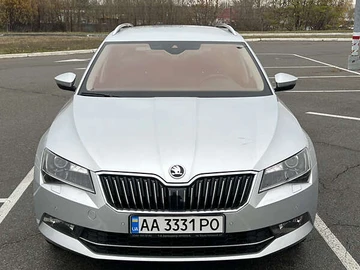 Авто Skoda Superb 2019 № 8184365