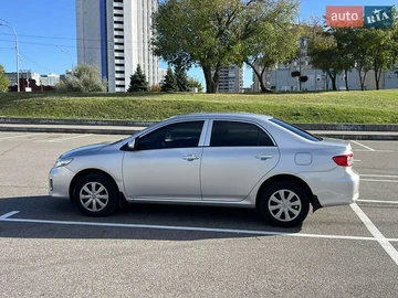 Авто Toyota Corolla 2011 № 8184633