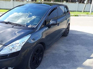 Авто Peugeot 5008 2009 № 8184731