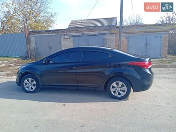 Авто Hyundai Elantra 2013 № 8184749