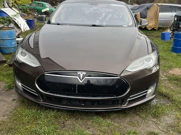 Авто Tesla Model S 2013 № 8184771
