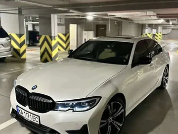 Авто BMW 3 Series 2019 № 8185011