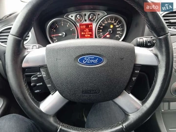 Авто Ford Focus 2010 № 8185204
