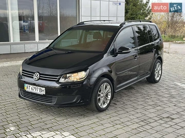 Авто Volkswagen Touran 2011 № 8185323