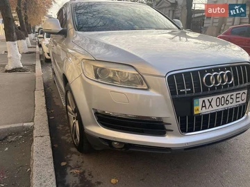 Авто Audi Q7 2007 № 8185332