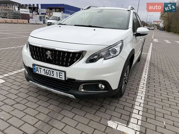 Авто Peugeot 2008 2018 № 8185606