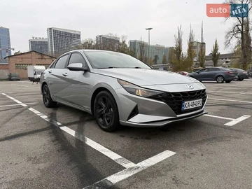 Авто Hyundai Elantra 2022 № 8185613