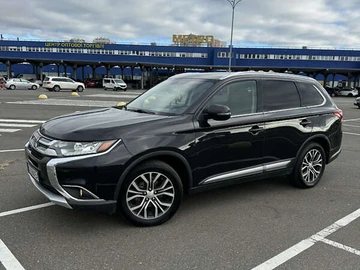 Авто Mitsubishi Outlander 2017 № 8185639