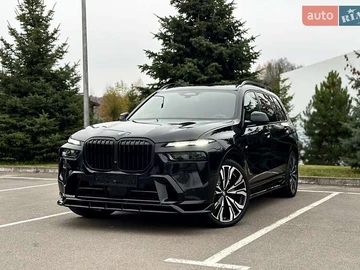 Авто BMW X7 2023 № 8185799
