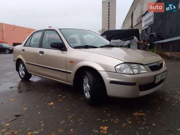 Авто Mazda 323 2000 № 8185807