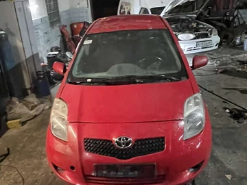 Авто Toyota Yaris 2008 № 8185813