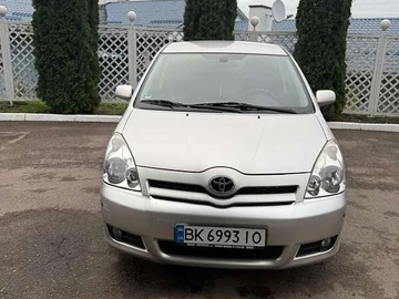 Авто Toyota Corolla Verso 2005 № 8185960
