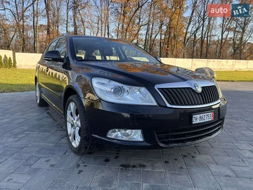 Авто Skoda Superb 2012 № 8186029
