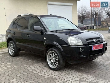 Авто Hyundai Tucson 2006 № 8186100
