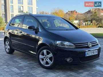 Авто Volkswagen Golf 2010 № 8186129