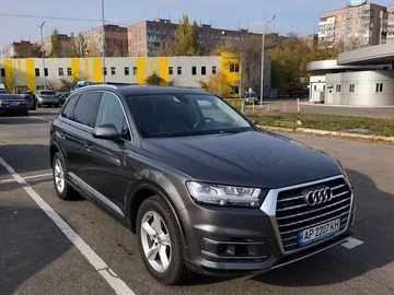 Авто Audi Q7 2018 № 8186523